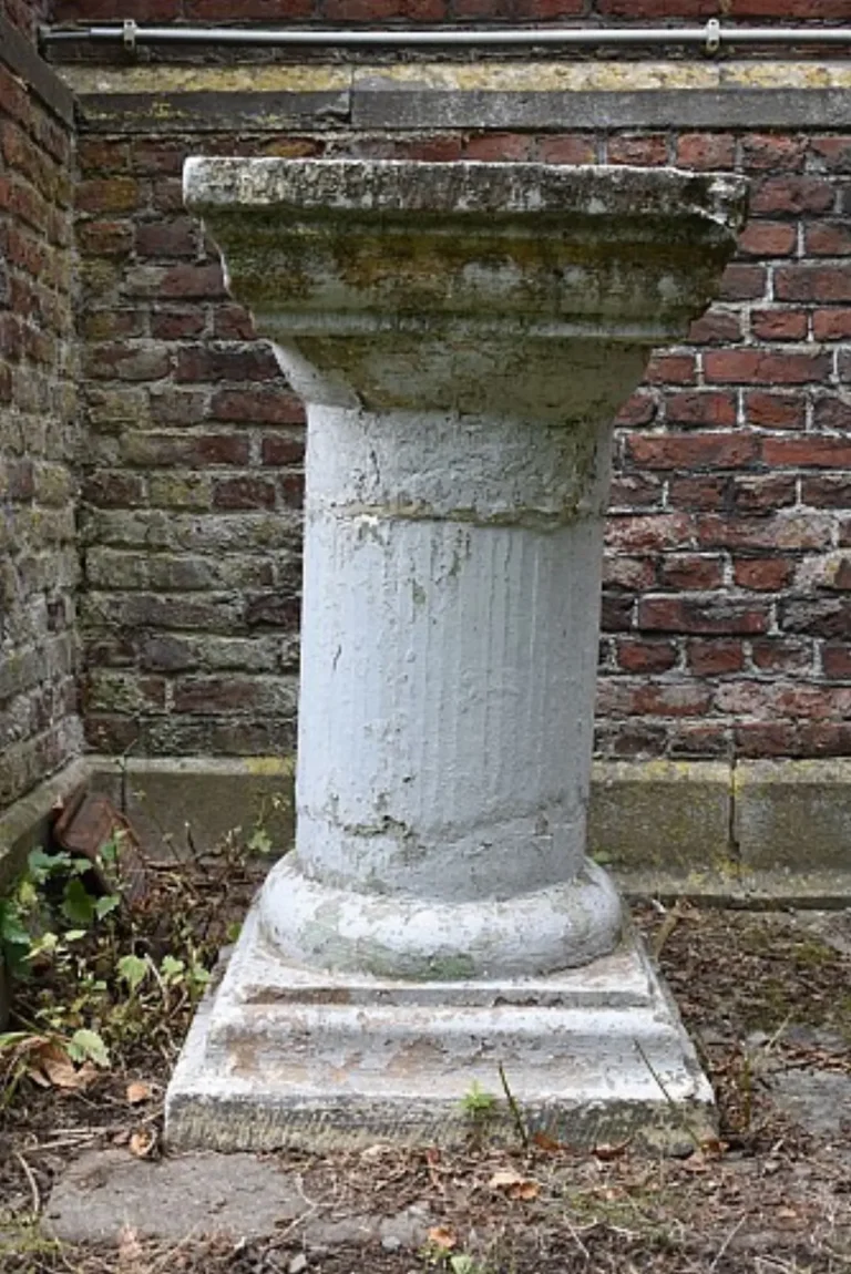Colonne de l'Église